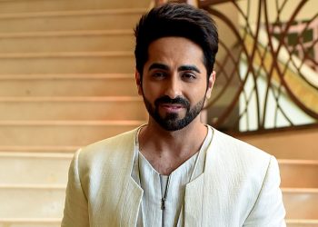 Bollywood actor Ayushmann Khurrana poses for a photograph during a promotional event for the forthcoming Hindi film 'Shubh Mangal Saavdhan' directed by R.S Prasanna in Mumbai on August 1, 2017, / AFP PHOTO / STR