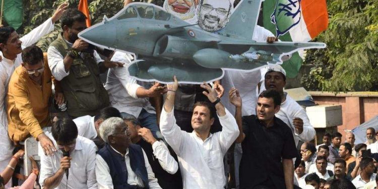 CBI,Supreme Court,Alok Verma. Congress president Rahul Gandhi led opposition protest.