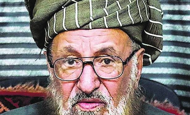 Islamabad: Top Pakistani cleric Maulana Samiul Haq, who was also known as the 'godfather of Taliban', was stabbed to death at his residence in the garrison.