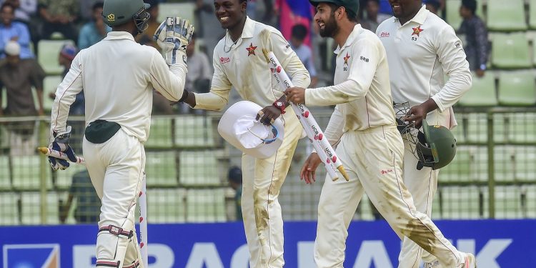 Brandon Mavuta (C), Sikandar Raza (R) and Hamilton Masakadza are all smiles Zimbabwe’s win against Bangladesh in Sylhet, Tuesday