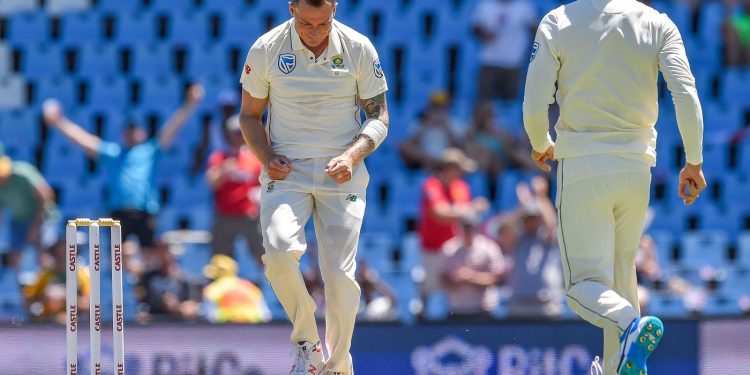 Dale Steyn rejoices Fakhar Zaman’s wicket, Wednesday