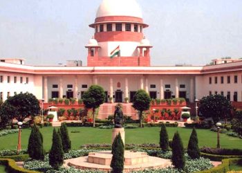 SC asks ex-judge heading panel on Guj encounter cases if he shared report with other members