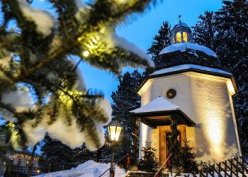 The Silent Night Chapel is located in the town of Oberndorf bei Salzburg in the Austrian province of Salzburg, and is a monument to the Christmas carol Silent Night and its librettist, Joseph Mohr and its composer, Franz Xaver Gruber. (Wikipedia)