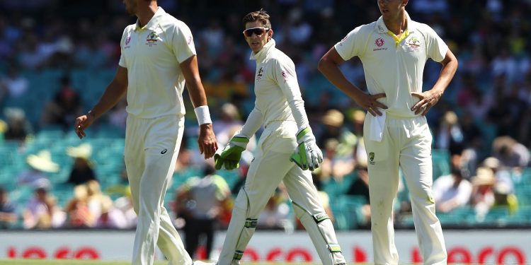 (From L) Mitchell Starc, Tim Paine and Josh Hazlewood during a discussion at SCG, Friday