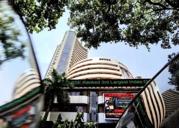 Key Indian equity market indices open in green