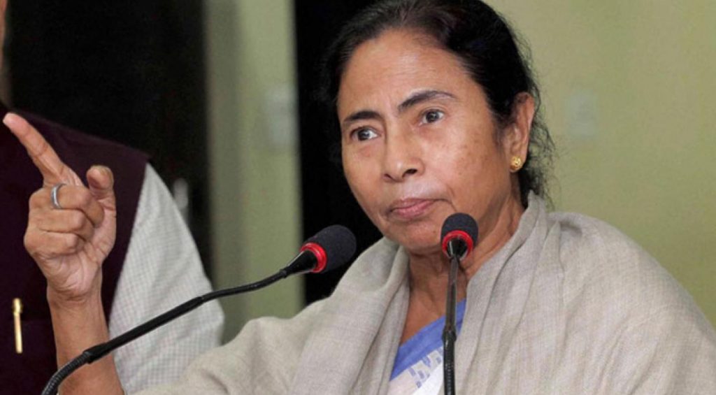 Mamata to visit Odisha this month, meeting with Naveen Patnaik likely