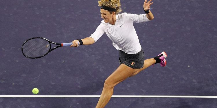 Azarenka set up a second round meeting with long-time rival Williams at Indian Wells.