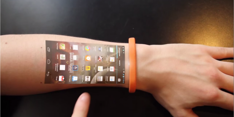 This new gadget is a smart bracelet and is probably the smartest in the range of tech wearables. (YouTube)