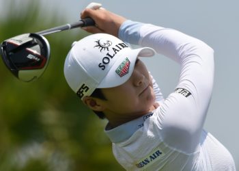 Park Sung-hyun on her way to a stunning final round 64 and victory in Singapore (AFP)