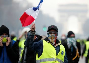 The protests began in rural France In November over fuel tax increases and quickly ballooned into a full-scale anti-government rebellion. (Image: Reuters)