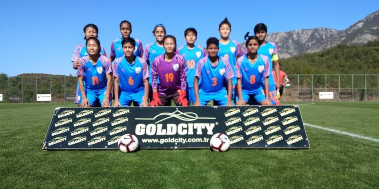 India players pose before their match against Turkmenistan at Alanya, Friday       