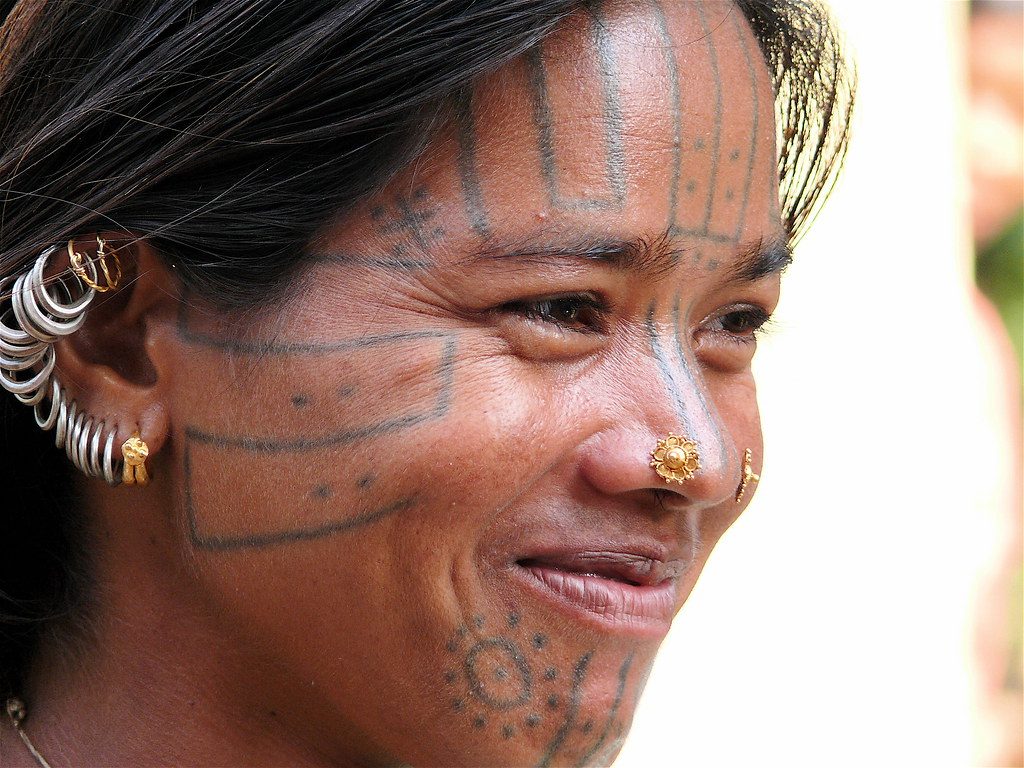 Fading tradition of female facial tattoos in Middle East and North Africa |  CNN