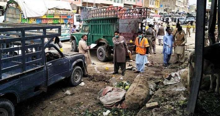 Locals at the blast site in Hazarganj fruits and vegetable market in provincial capital Quetta, Friday