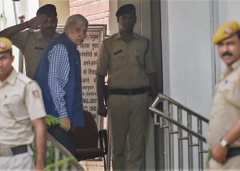 New Delhi: Chief Elections Commissioner (CEC) Sunil Arora arrives at his office at Election Commission of India, in New Delhi, Saturday, April 6, 2019. (PTI Photo/Vijay Verma)