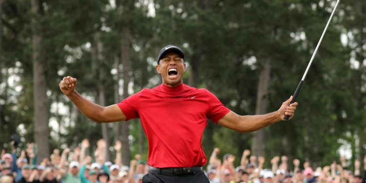 It was the fifth Masters title for Woods, his first since 2005, and it moved him three shy of the all-time record 18 majors won by Jack Nicklaus. (Image: Reuters)