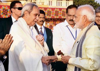 Chief Minister Naveen Patnaik with Narendra Modi in Bhubaneswar (File photo)