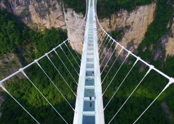 World’s most dangerous bridges 