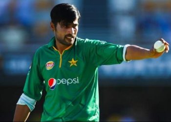 As per reports, Amir is not completely fit and has informed coach Mickey Arthur about it.