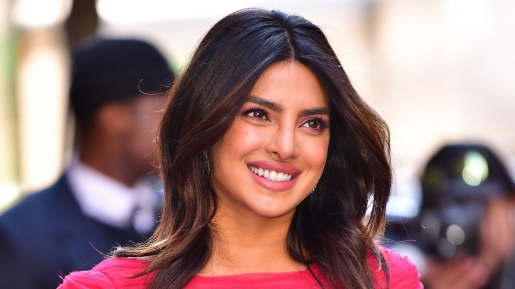 Desi girl Priyanka Chopra's Instagram family enjoys 40 mn followers