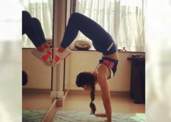 Jacqueline Fernandez’s handstand video goes viral