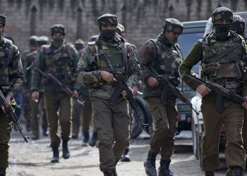 The six spies were in direct contact with their handler, a colonel-level officer at ISI Kashmir cell, identified only by his first name Iftikhar, and with the terrorist group Hizb-ul-Mujahideen across the border. (representational image)