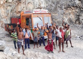 Locals stop illegal quarrying on Dankari Hill