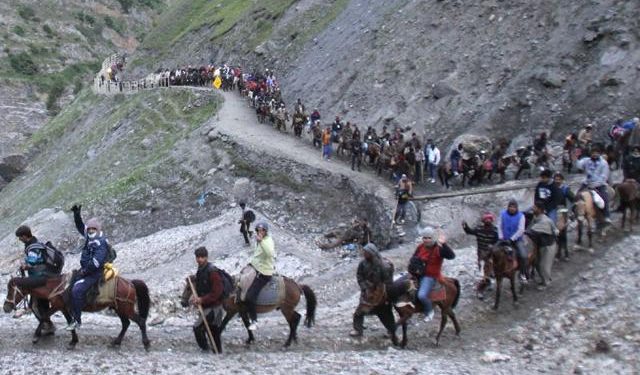 Amarnath Yatra resumes after daylong suspension