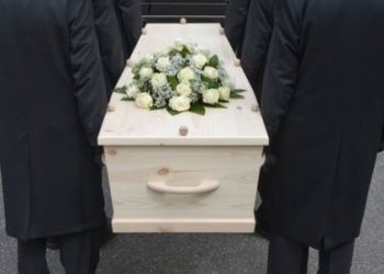 Dead man ‘comes back’ to life just before being buried