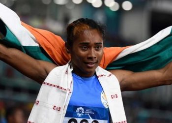 Hima, who has been struggling with a back problem for the past few months, clocked 23.97 seconds to clinch the gold while VK Vismaya bagged the silver in 24.06 Sunday.