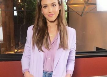 Hollywood actress Jessica Alba's Twitter account hacked