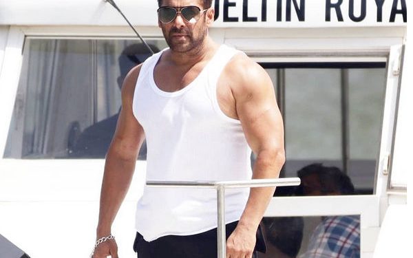 Fitness freak Salman Khan to open 300 gyms across India by 2020