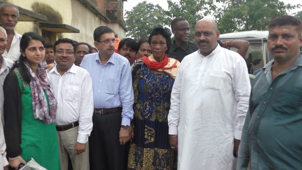 Burundi Ambassador visits Bhagabanpur village in Kendrapara