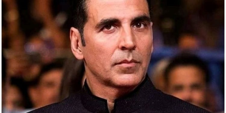 Akshay takes 4th spot in Forbes highest paid actors list