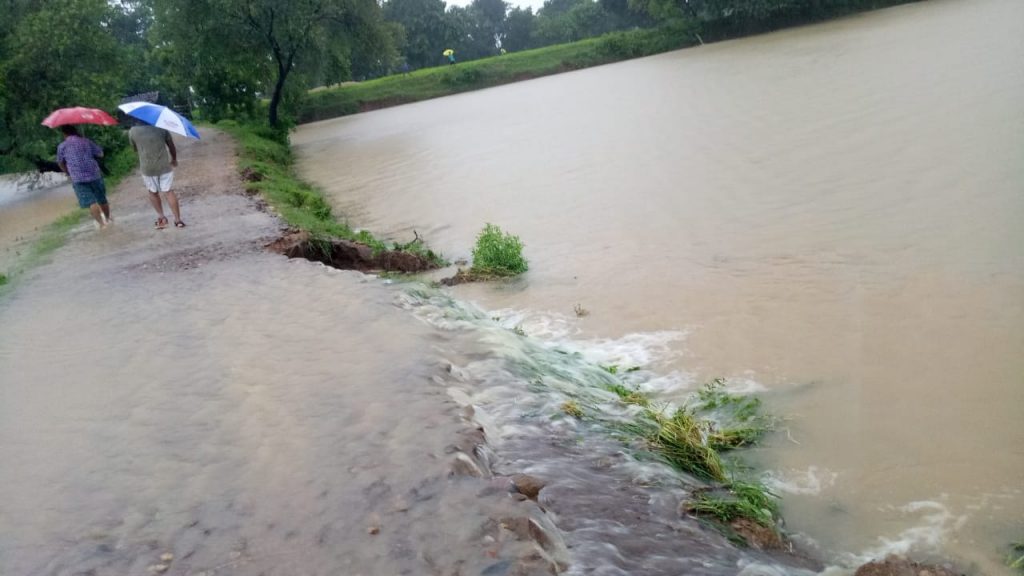 Heavy rain floods West, South Odisha