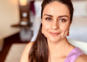 Actress Gul Panag supports govt's Kashmir decision