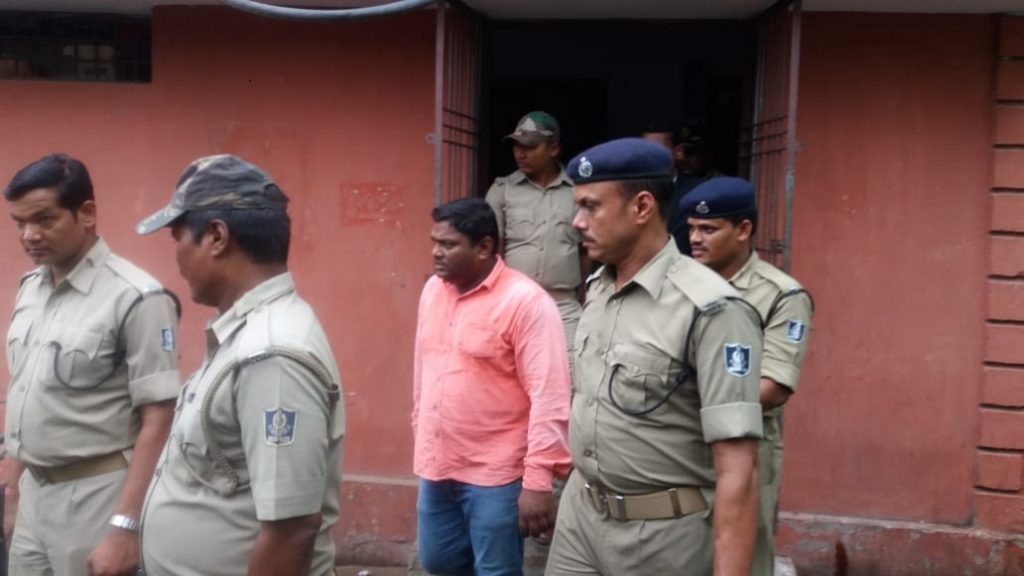 Ex-BJD leader held for shooting mkt chief