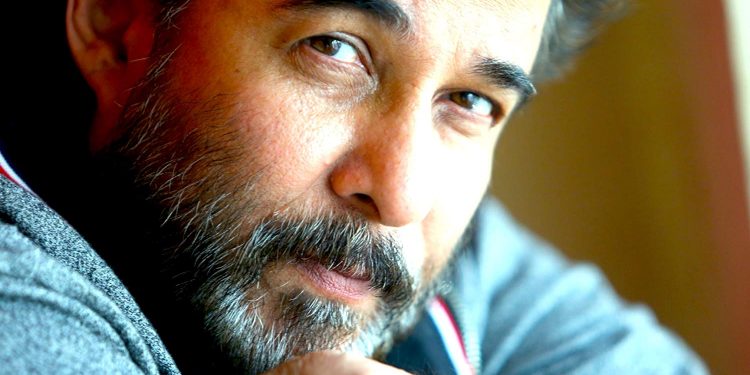 Birthday boy Deepak Tijori was once kicked out of his house