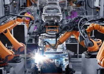 Auto industry may further cut production