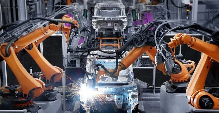 Auto industry may further cut production