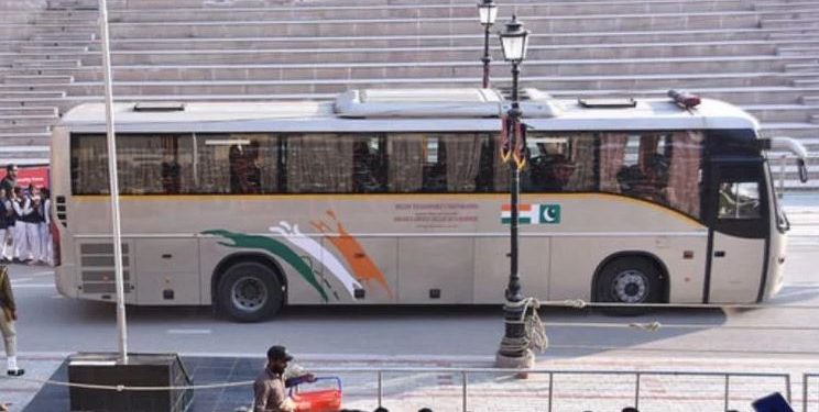 The bus service was first started in February 1999 but suspended after the 2001 Parliament attack. It was restarted in July 2003.