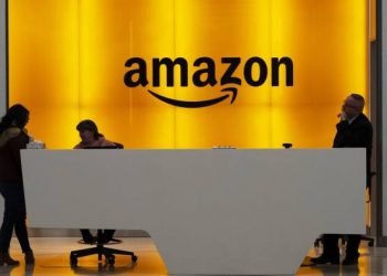 Pentagon to review $10 bn contract that Amazon seeks