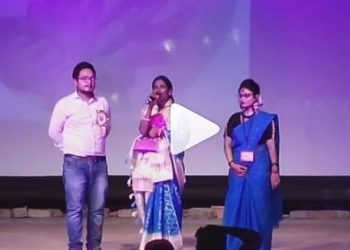 After studio, Ranu Mondal now performs on stage! Video viral