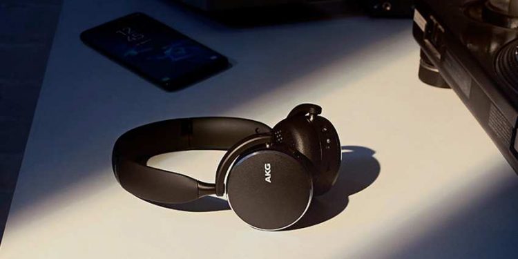 Samsung launches four new AKG headphones