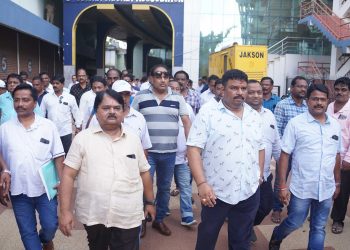 Pankaj Mohanty (left) and Sanjay Behera (right)