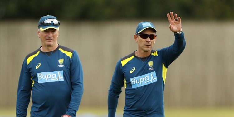 Steve Waugh (L) and Justin Langer