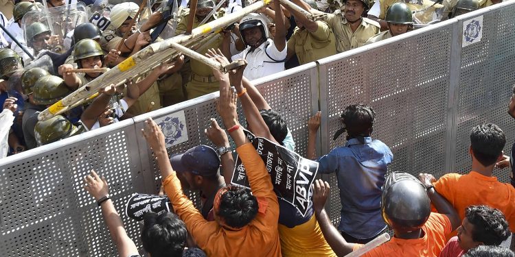 ABVP workers and the BJP clash in Kolkata