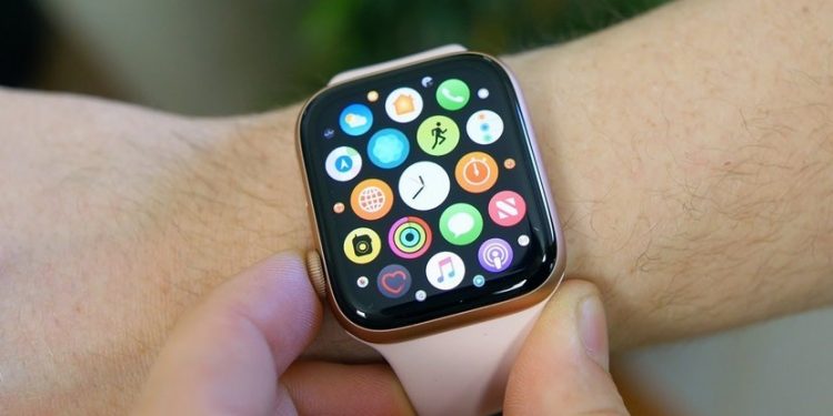 Next Apple Watch may come with sleep tracking feature