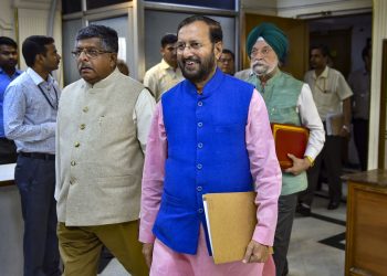 New Delhi: Union Ministers Ravi Shankar Prasad, Prakash Javadekar and Minister of Housing and Urban Affairs Hardeep Singh Puri arrive to address a press conference on cabinet decisions, in New Delhi, Wednesday, Oct. 23, 2019. (PTI Photo/Subhav Shukla)(PTI10_23_2019_000124B)