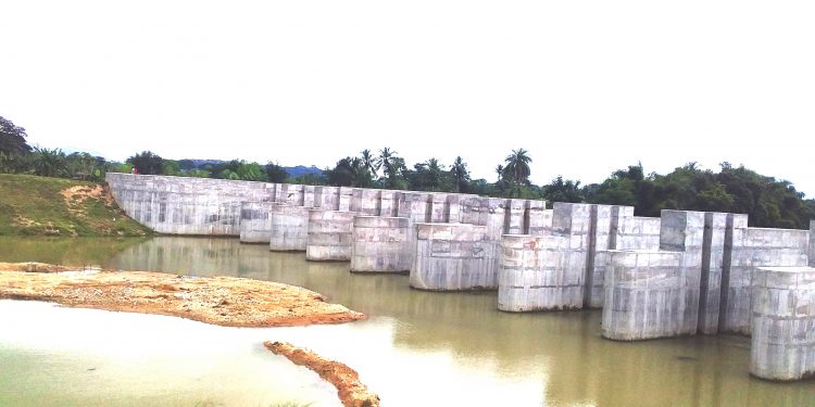 2 yrs on, minor irrigation dam still incomplete