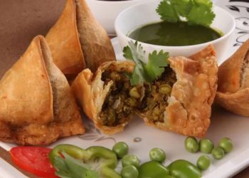 Did you know Samosa is not an Indian invention? Read to know when it came to India